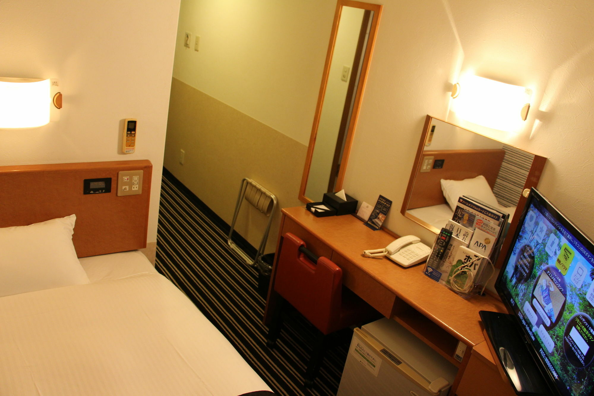 Apa Hotel Tokushima Ekimae מראה חיצוני תמונה